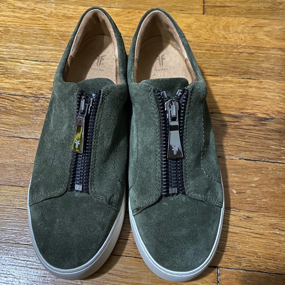 Frye Lena loafers olive green suede sz 8.5